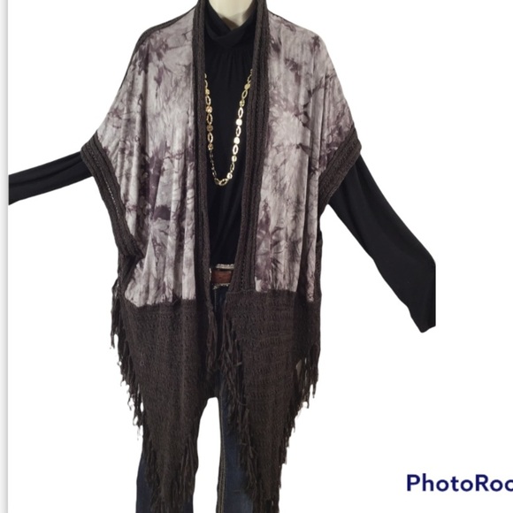 Papermoon Sweaters - Papermoon sleeveless boho cardigan kimono L NWT